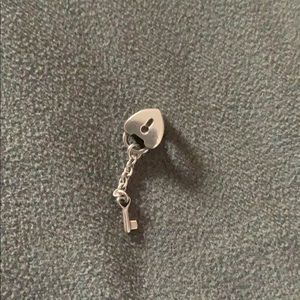 ❌ SOLD❌ Key To My Heart Charm